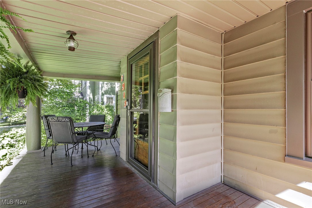 2985 Coleridge Road Cleveland, OH 44118 - Photo 5 of 46 Deck with outdoor dining space