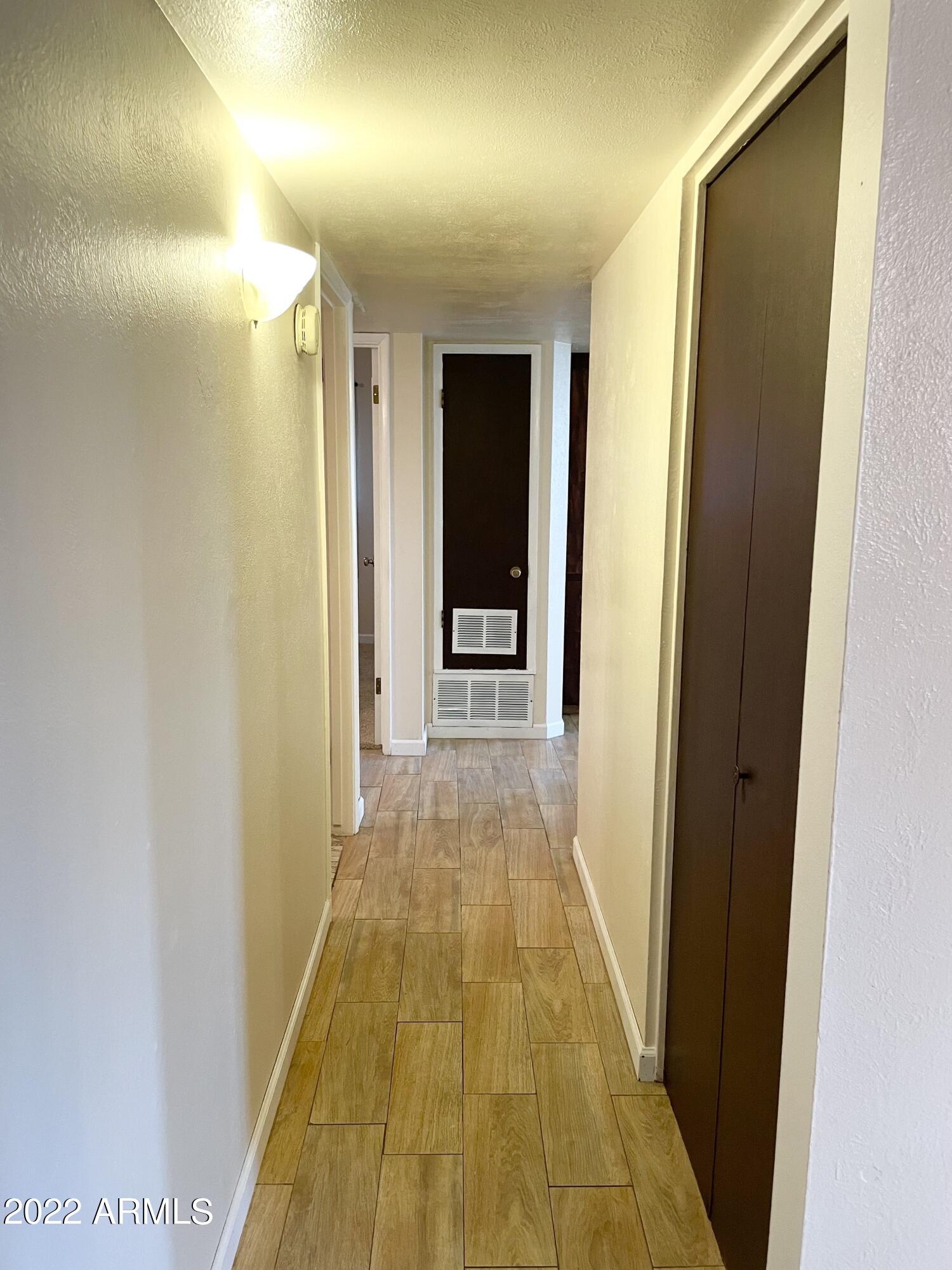 3038 West Bloomfield Road Phoenix, AZ 85029 - Photo 12 of 31 12