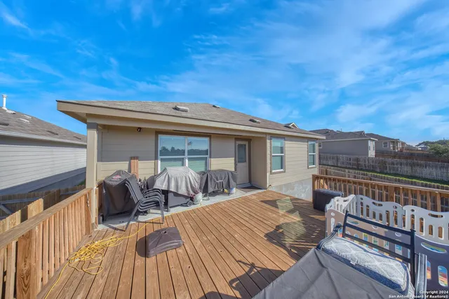 $285,000 | 5310 Basil Chase, St. Hedwig, TX 78152