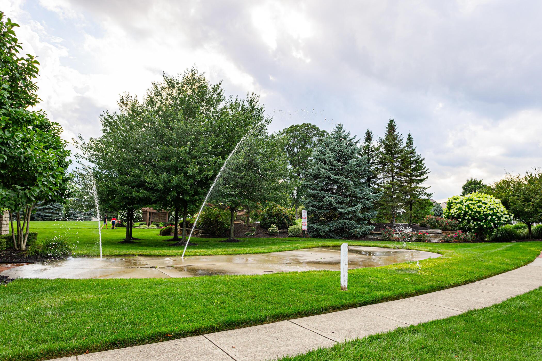 410 Modesta Road Columbus, OH 43213 - Photo 11 of 11 11 Community Parks
