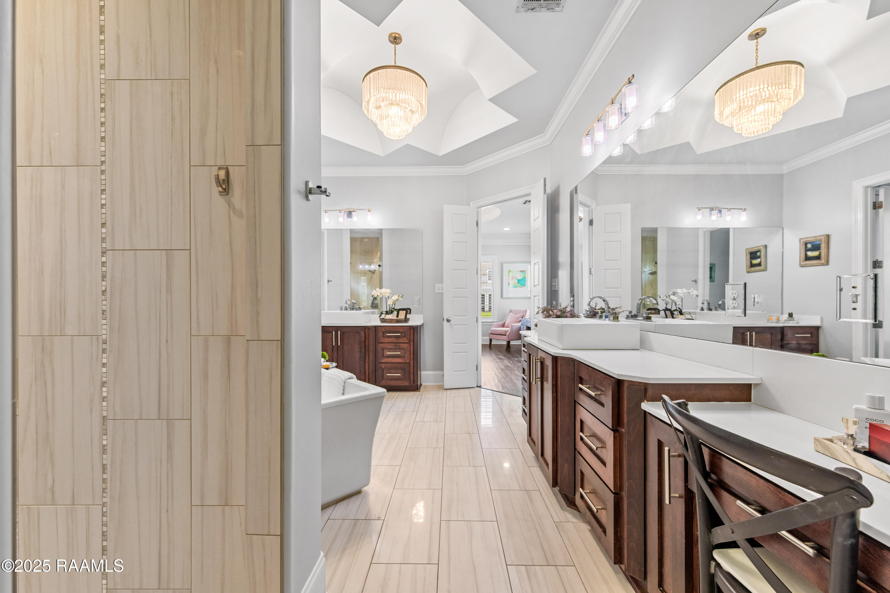 217 Rue De Frejus Broussard, LA 70518 - Photo 25 of 49 Primary Bath