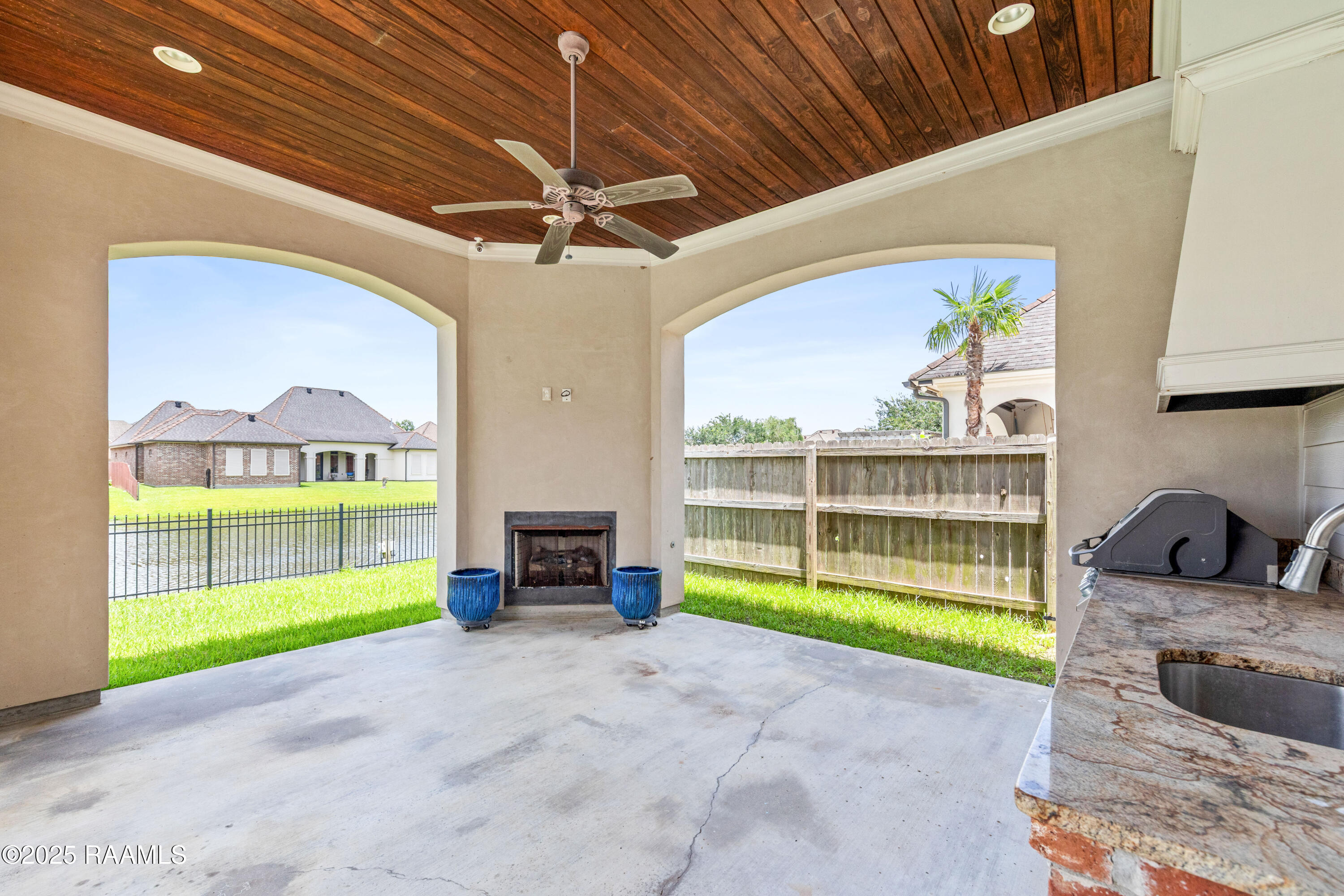 217 Rue De Frejus Broussard, LA 70518 - Photo 43 of 49 Back Patio