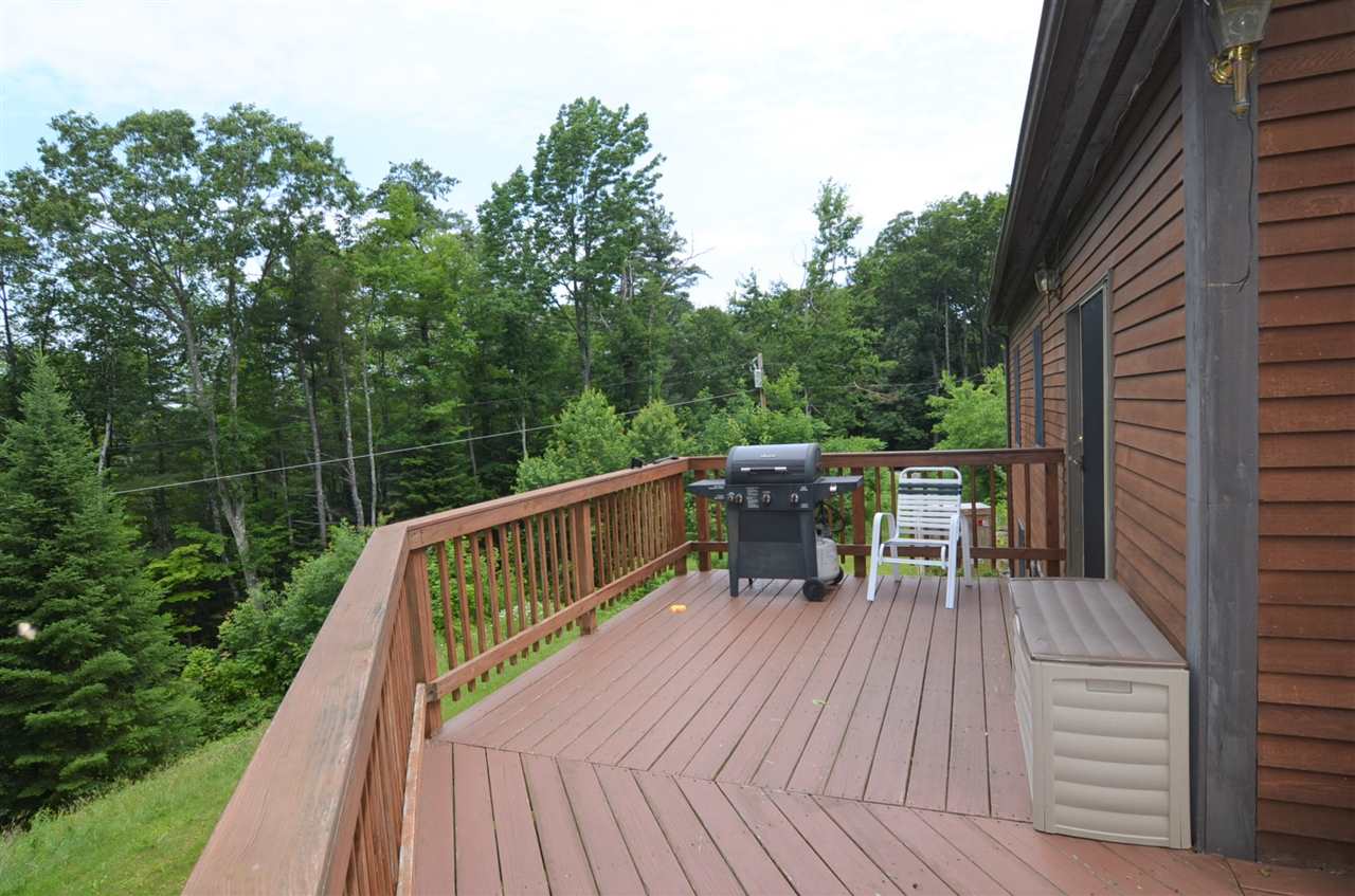 420 Stagecoach Road Sunapee, NH 03782 - Photo 3 of 16