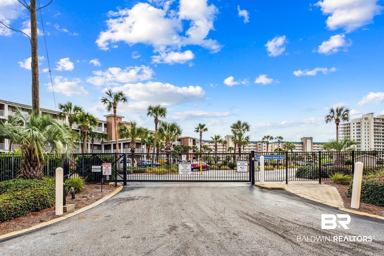 13551 Johnson Beach Road, Unit 112E Pensacola, FL 32507 - Photo 40 of 42 View of street