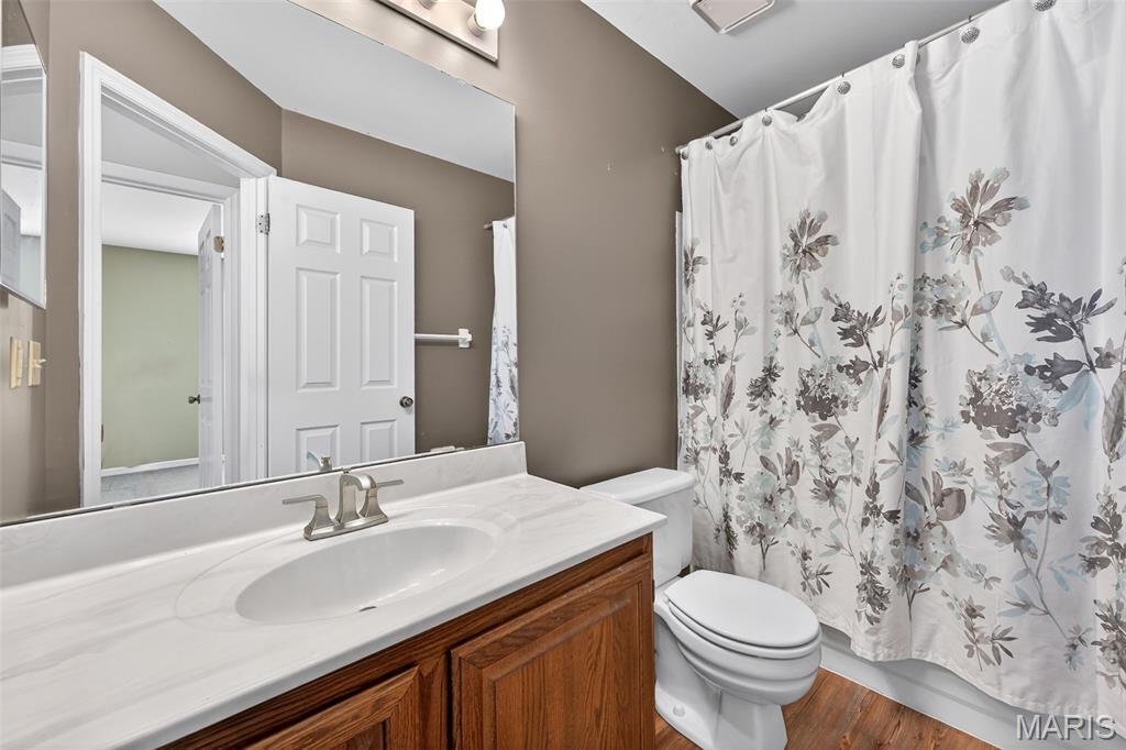 12725 Bennington Common Lane St. Louis, MO 63146 - Photo 14 of 21