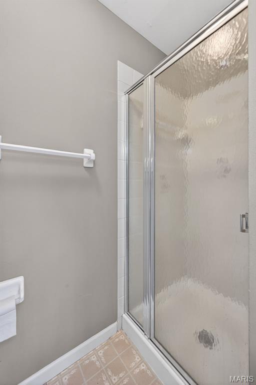 12725 Bennington Common Lane St. Louis, MO 63146 - Photo 10 of 21