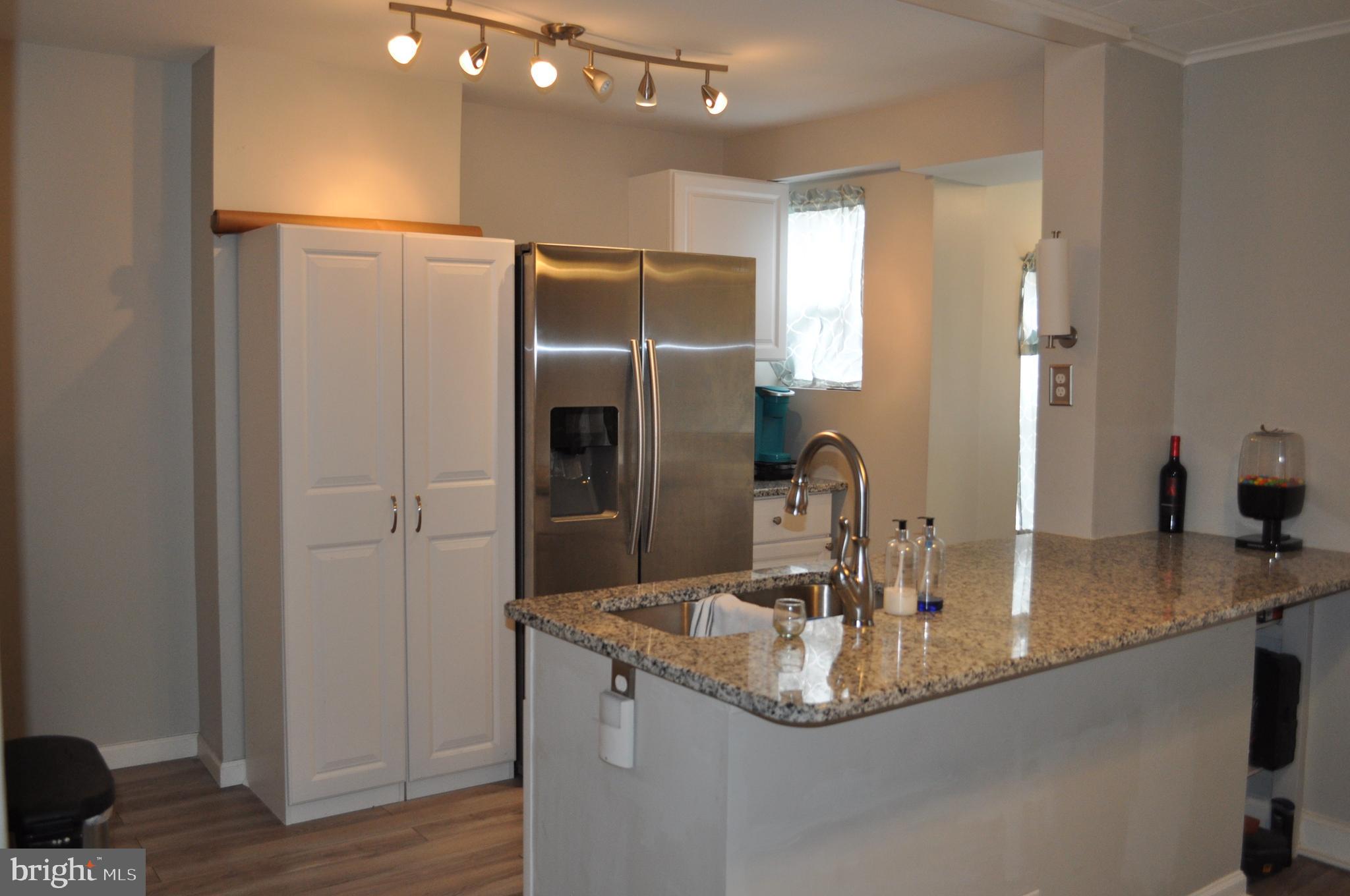 26 Kinship Road Baltimore, MD 21222 - Photo 4 of 24 Kitchen