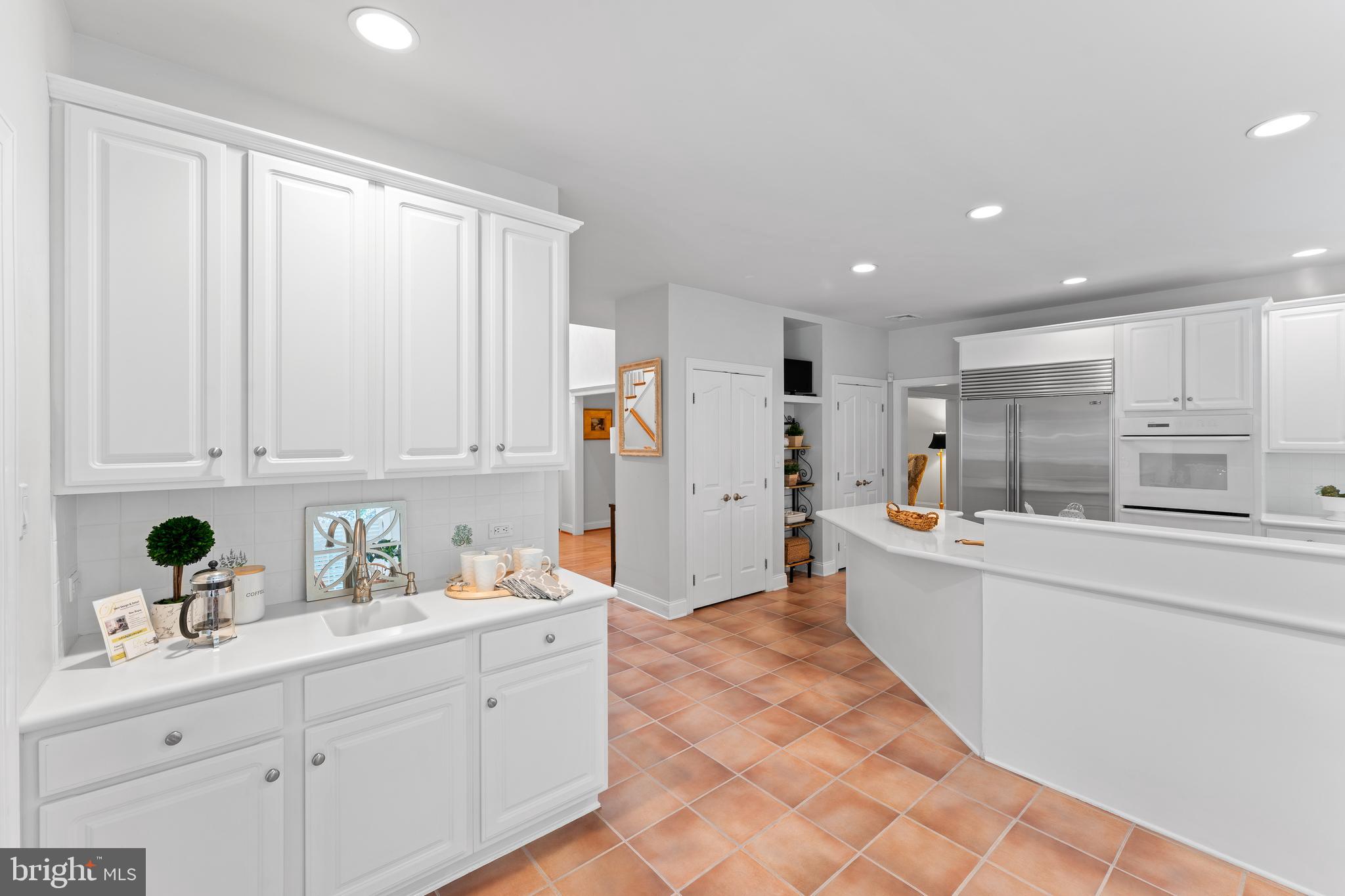 108 Willowburn Road Villanova, PA 19085 - Photo 11 of 46 Wet Bar