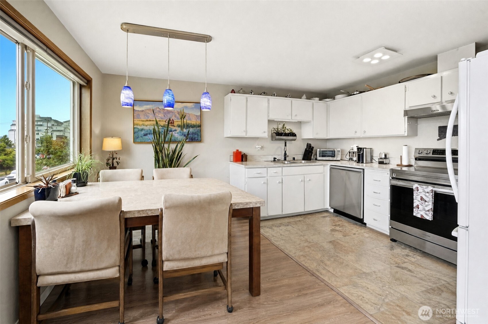 2619 Rucker Avenue, Unit 6 Everett, WA 98201 - Photo 7 of 25