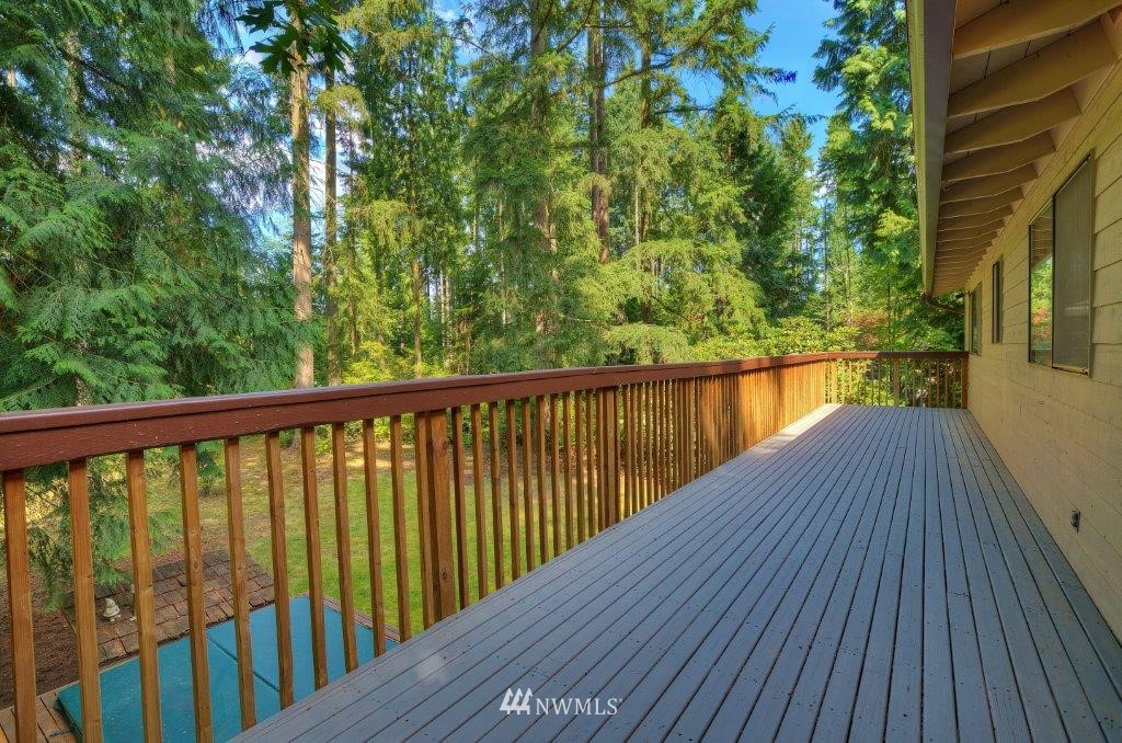 21924 49th Avenue Southeast Bothell, WA 98021 - Photo 14 of 25