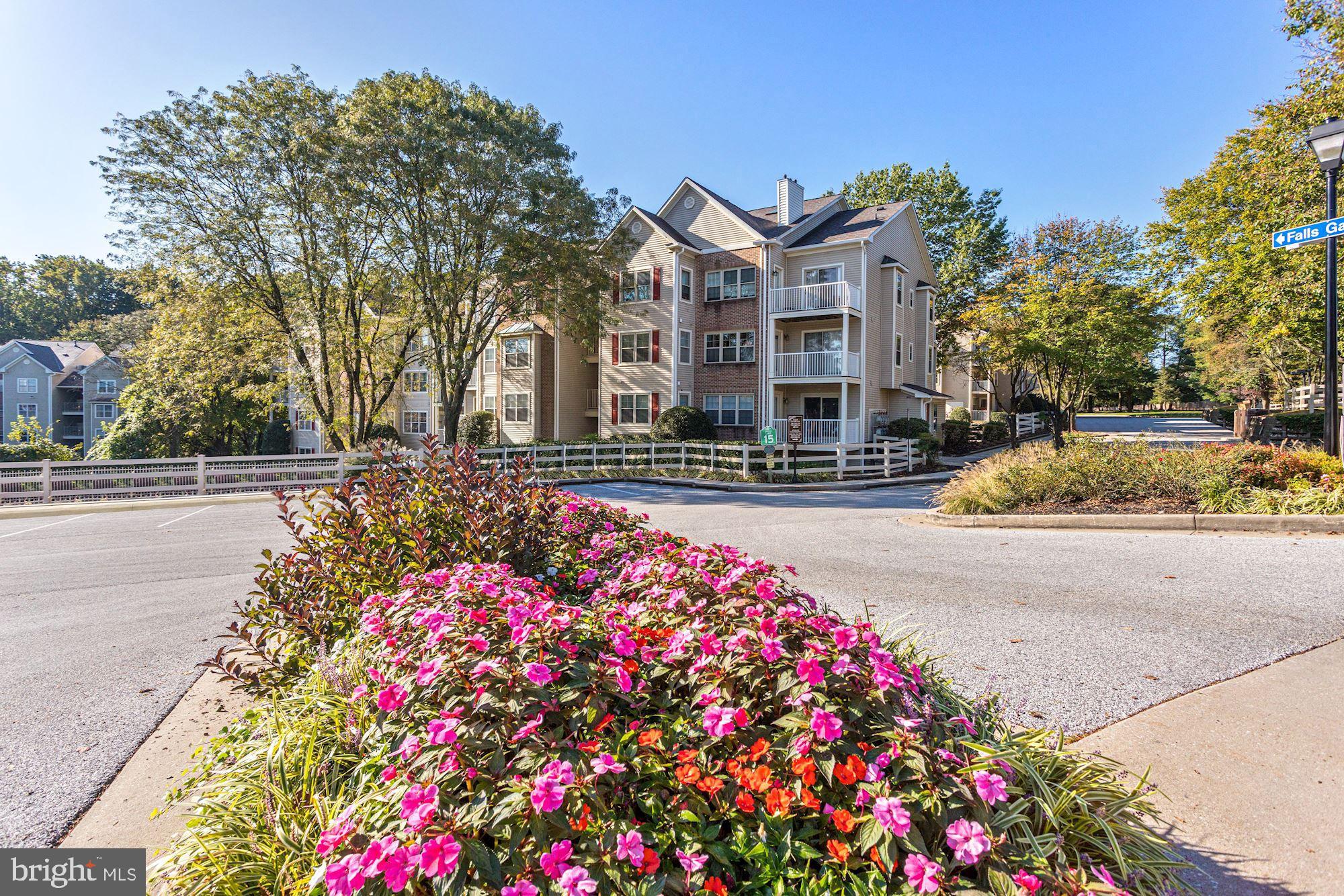 6832 Hayley Ridge Way, Unit O Baltimore, MD 21209 - Photo 4 of 28 6832 Hayley Ridge Way