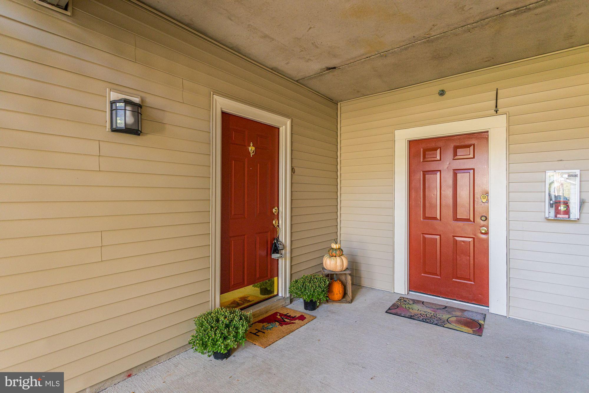 6832 Hayley Ridge Way, Unit O Baltimore, MD 21209 - Photo 6 of 28 Welcome Home!