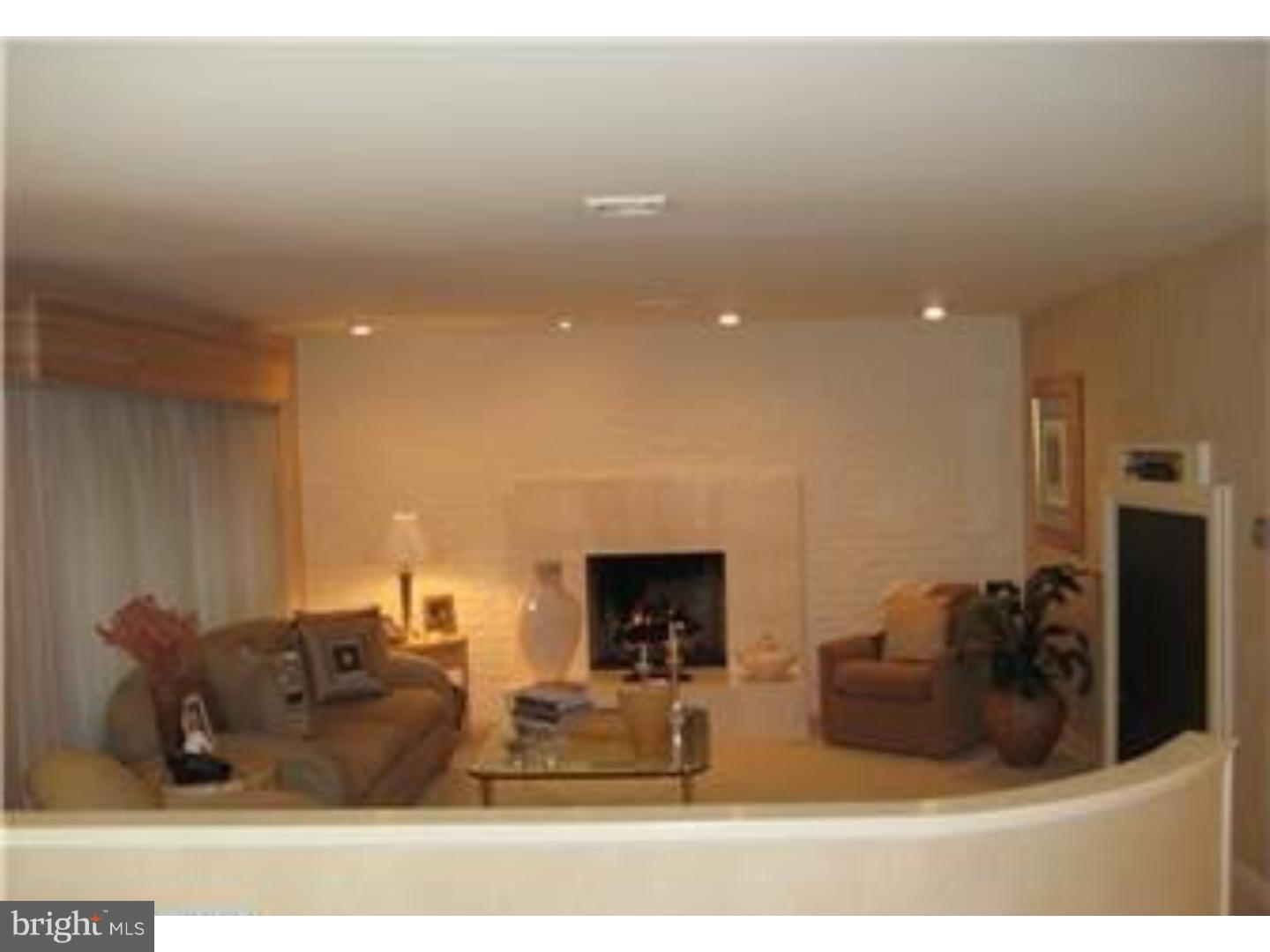 547 Philip Road Huntingdon Valley, PA 19006 - Photo 8 of 11 Gallery Image 8