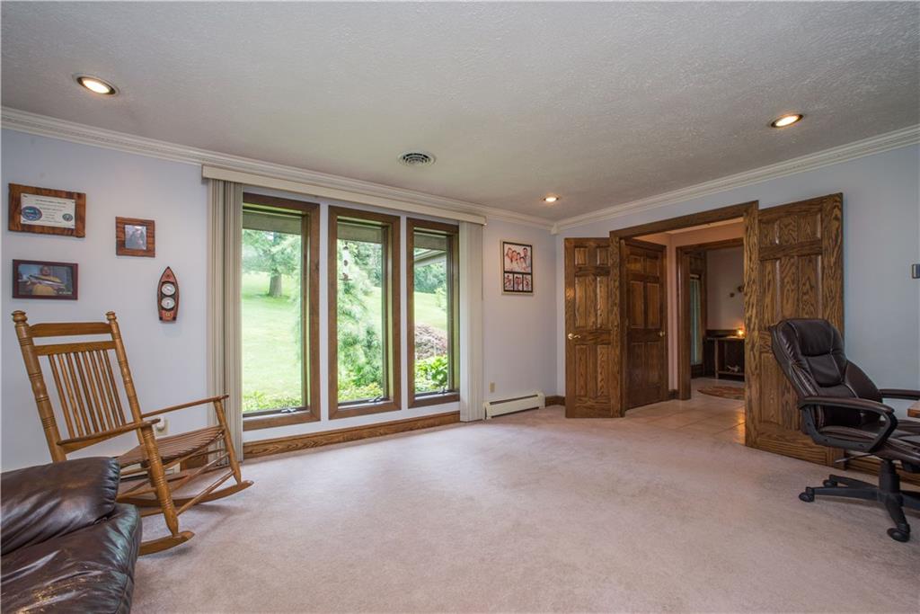 280 Linden Road Canonsburg, PA 15317 - Photo 9 of 25 Large windows fill the room w/ sun light