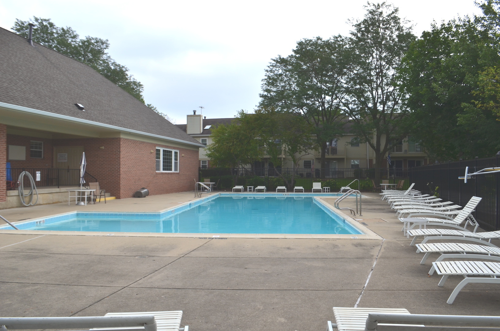 2 Aberdeen Court, Unit W1 Schaumburg, IL 60107 - Photo 25 of 31