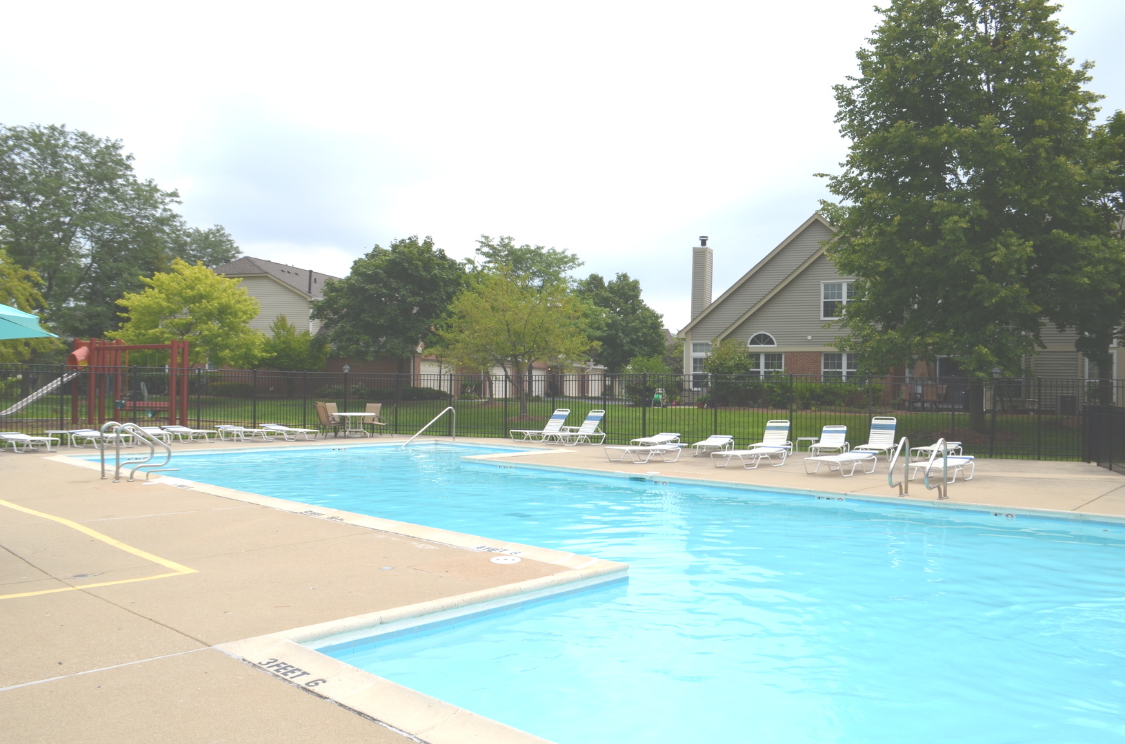 2 Aberdeen Court, Unit W1 Schaumburg, IL 60107 - Photo 26 of 31