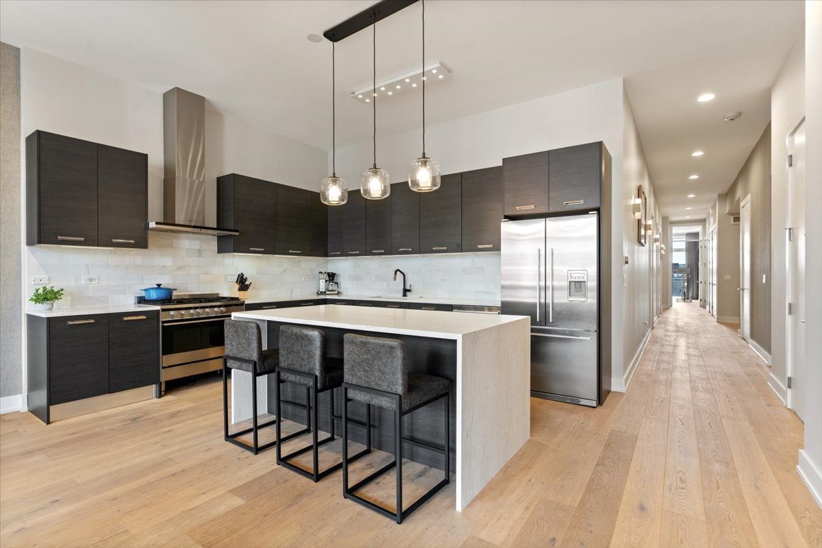 122 South Aberdeen Street, Unit 4S Chicago, IL 60607 - Photo 5 of 26