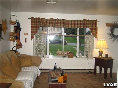 289 Steeple Road Northampton, PA 18067 - Photo 3 of 10 Gallery Image 3