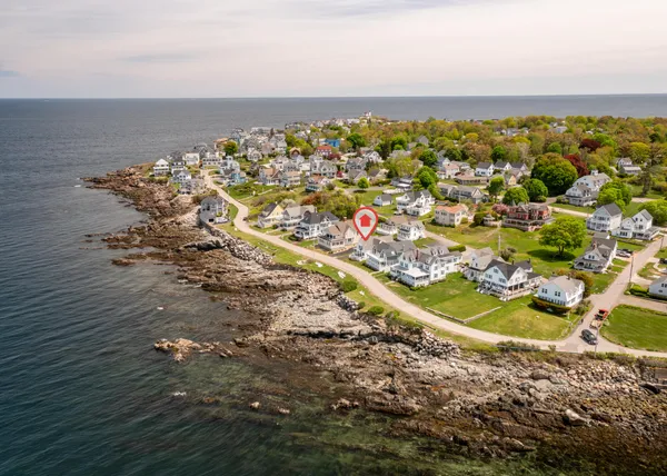 $2,150,000 | 57 Ocean Ave Extension, Unit B, York, ME 03909