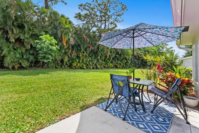 $229,900 | 14628 Canalview Drive, Unit D, Delray Beach, FL 33484