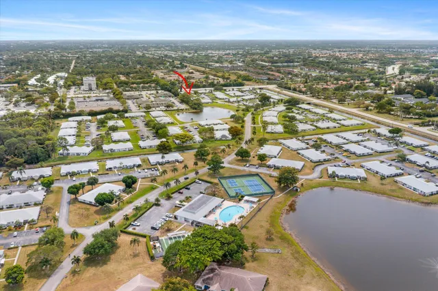 $229,900 | 14628 Canalview Drive, Unit D, Delray Beach, FL 33484