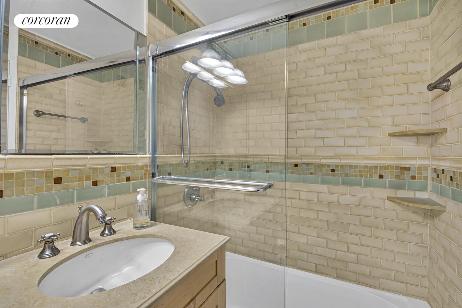 205 3rd Avenue, Unit 15A Manhattan, NY 10003 - Photo 9 of 10