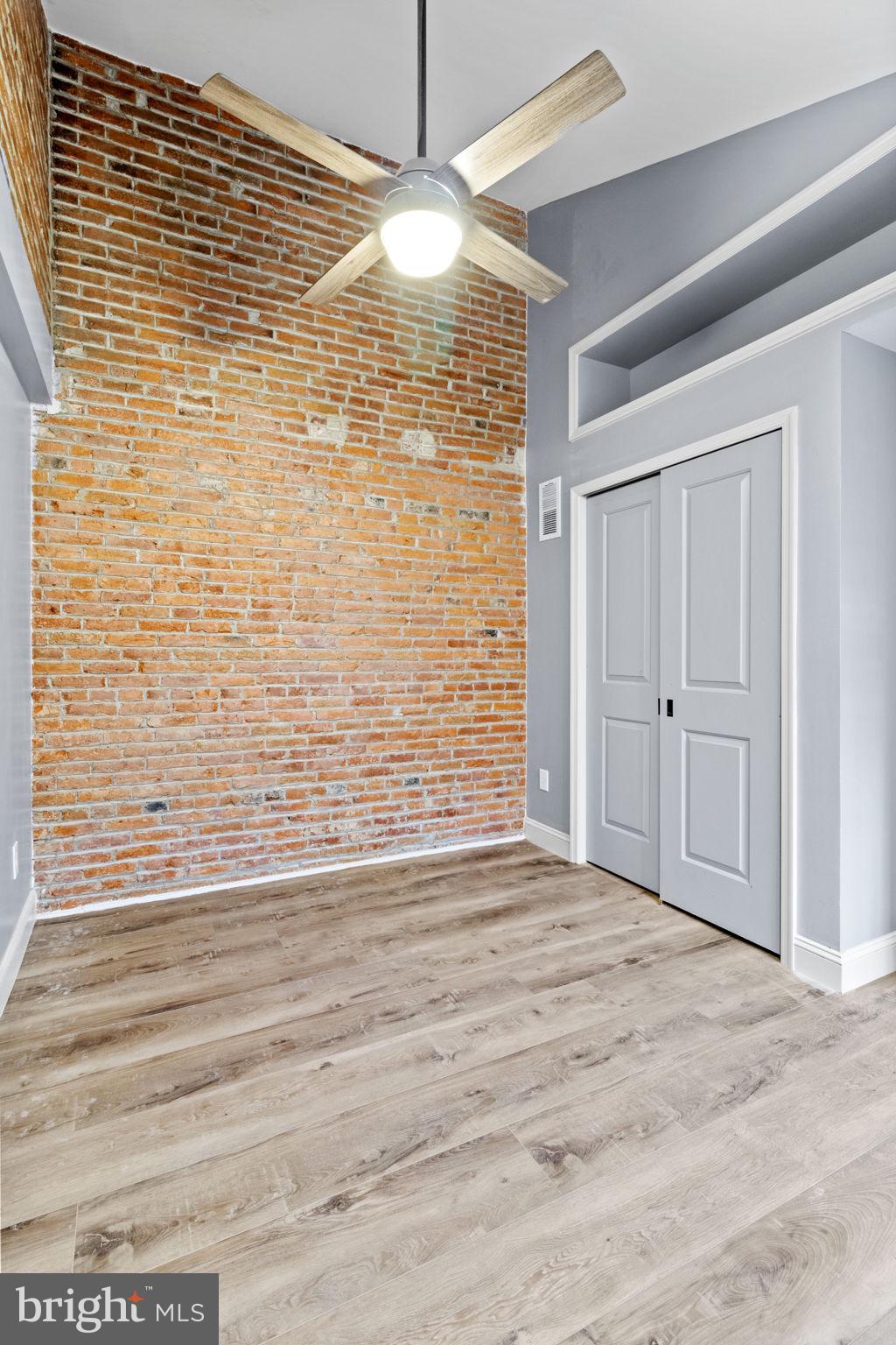 418 South 15th Street, Unit 2R Philadelphia, PA 19146 - Photo 20 of 26 a view of an empty room