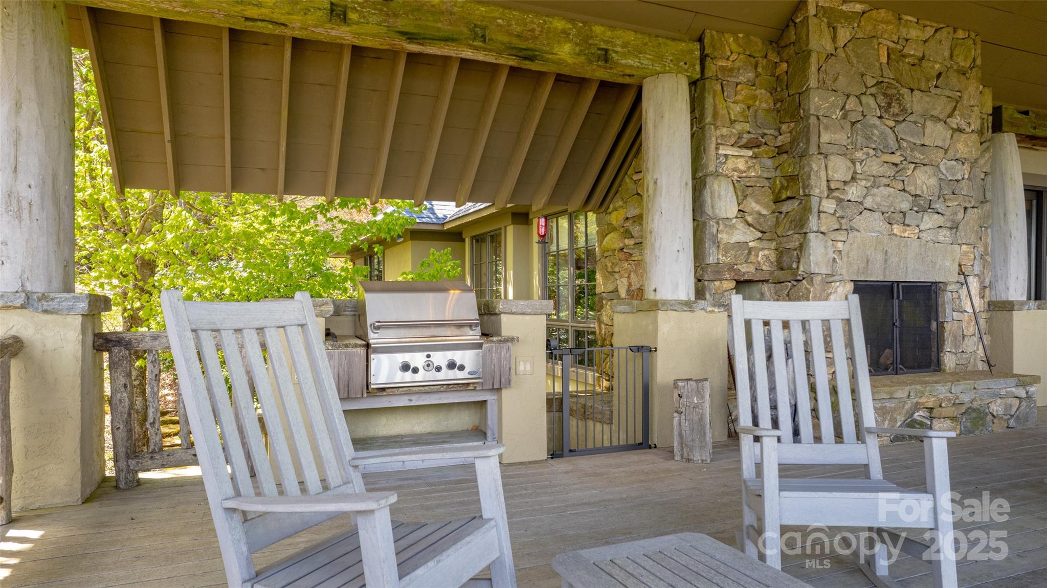 589 Summit Ridge Road Lake Toxaway, NC 28747 - Photo 15 of 48 Gallery Image 15