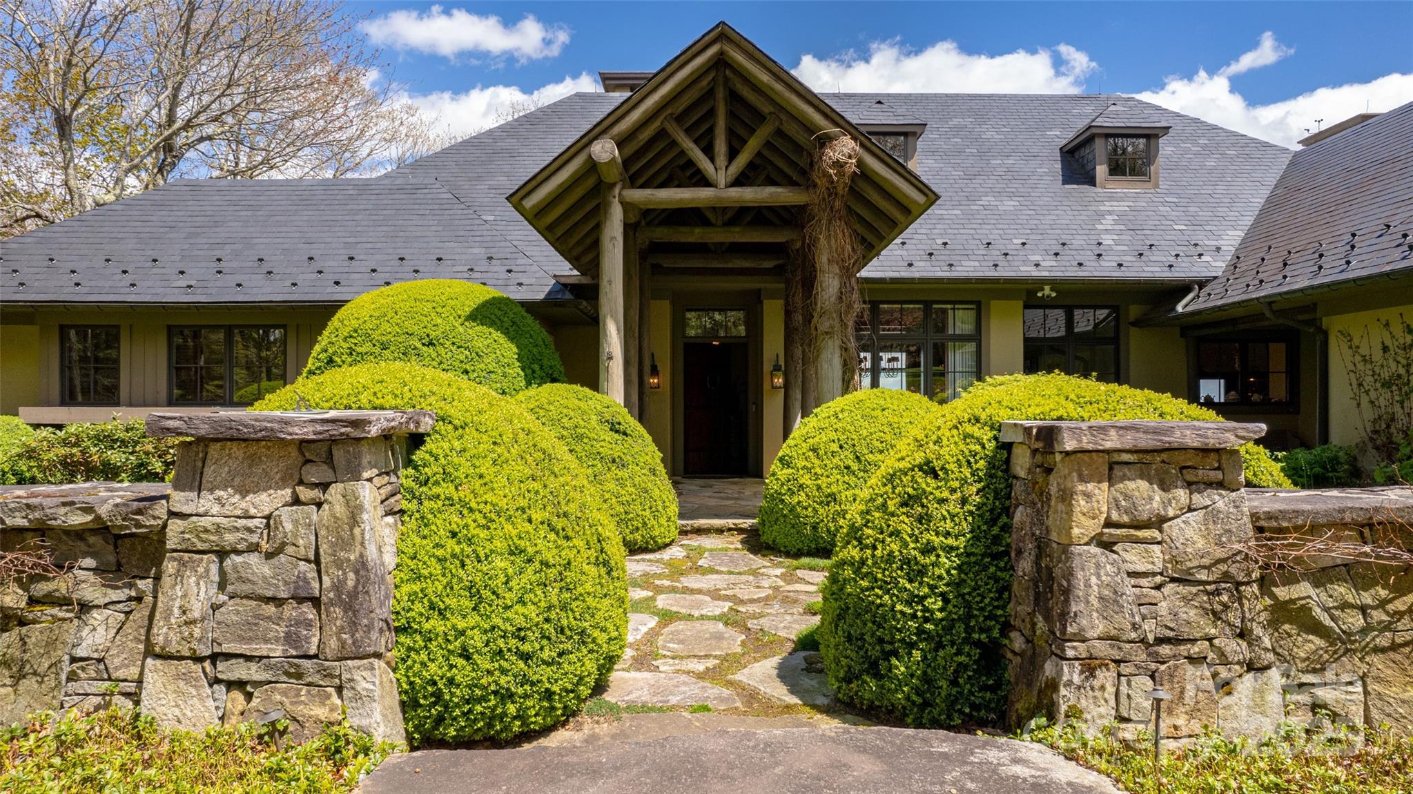 589 Summit Ridge Road Lake Toxaway, NC 28747 - Photo 2 of 48 Gallery Image 2