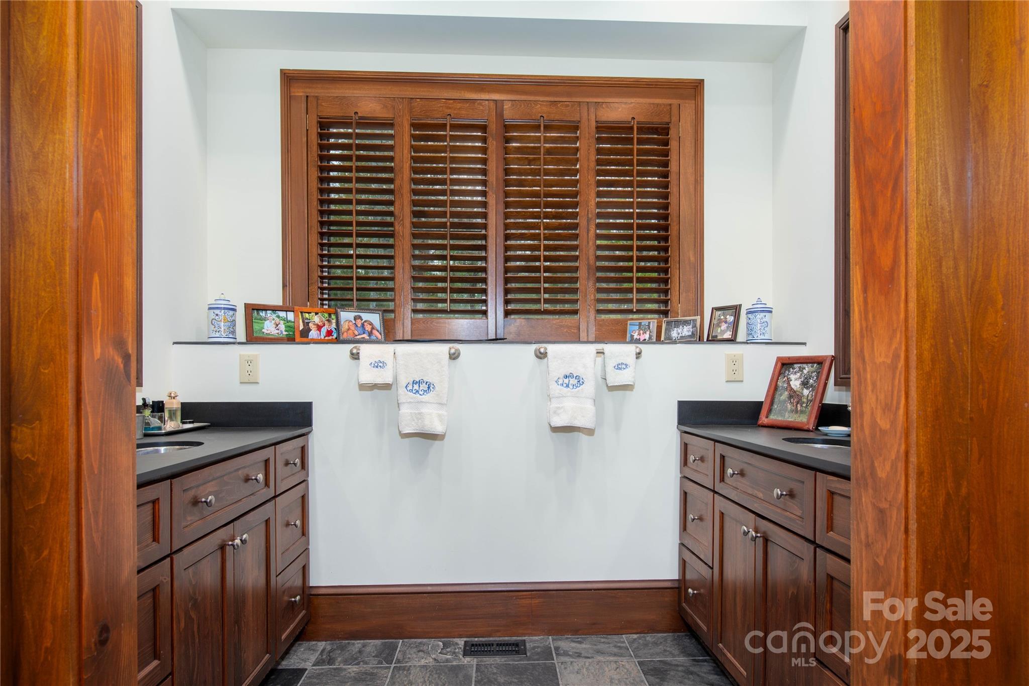 589 Summit Ridge Road Lake Toxaway, NC 28747 - Photo 28 of 48 Gallery Image 28