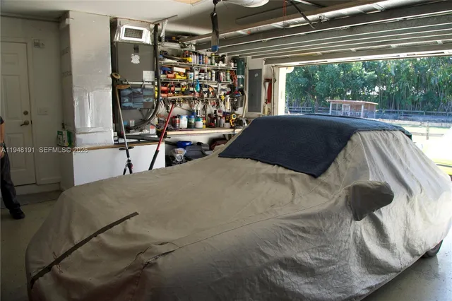 $1,799,000 | 2564 Deer Run Trail, Loxahatchee, FL 33470