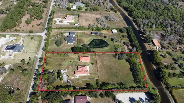 $1,799,000 | 2564 Deer Run Trail, Loxahatchee, FL 33470