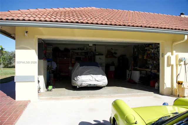 $1,799,000 | 2564 Deer Run Trail, Loxahatchee, FL 33470