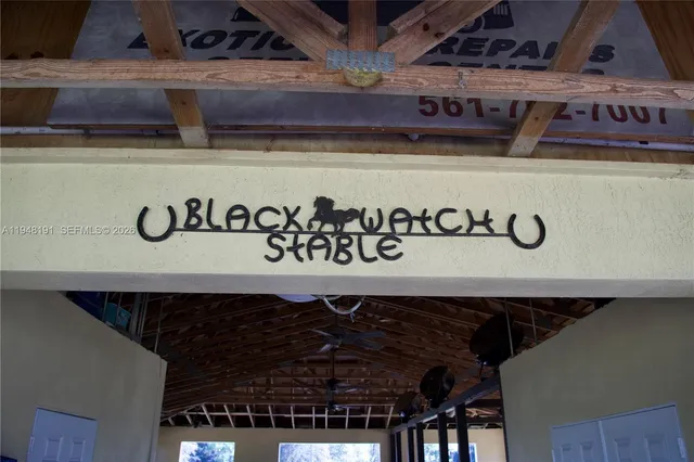 $1,799,000 | 2564 Deer Run Trail, Loxahatchee, FL 33470