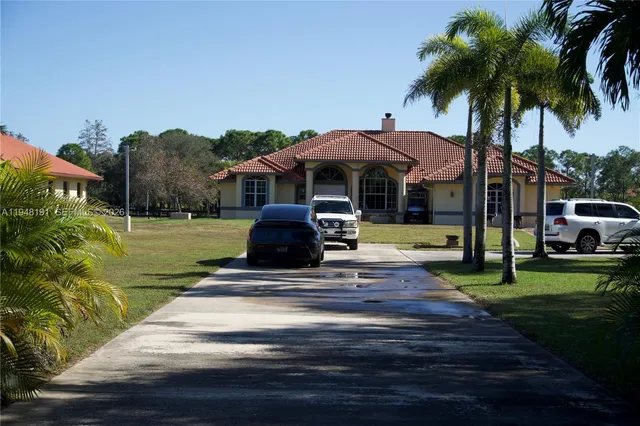 $1,799,000 | 2564 Deer Run Trail, Loxahatchee, FL 33470