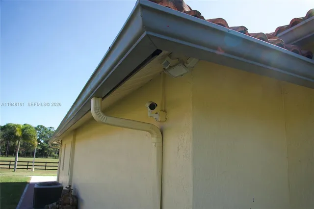 $1,799,000 | 2564 Deer Run Trail, Loxahatchee, FL 33470