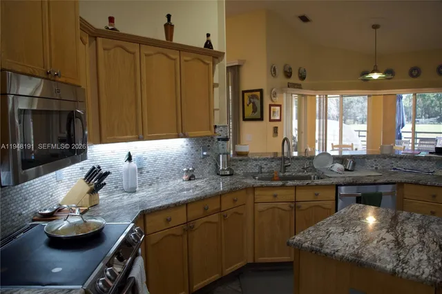 $1,799,000 | 2564 Deer Run Trail, Loxahatchee, FL 33470