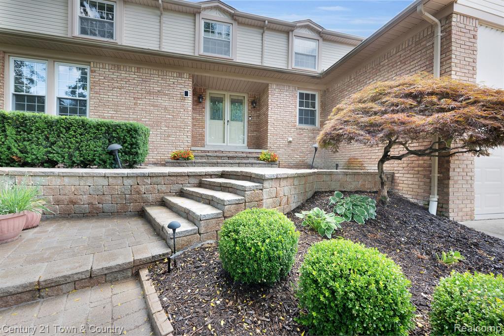 3660 Old Tree Court Rochester Hills, MI 48309 - Photo 3 of 41