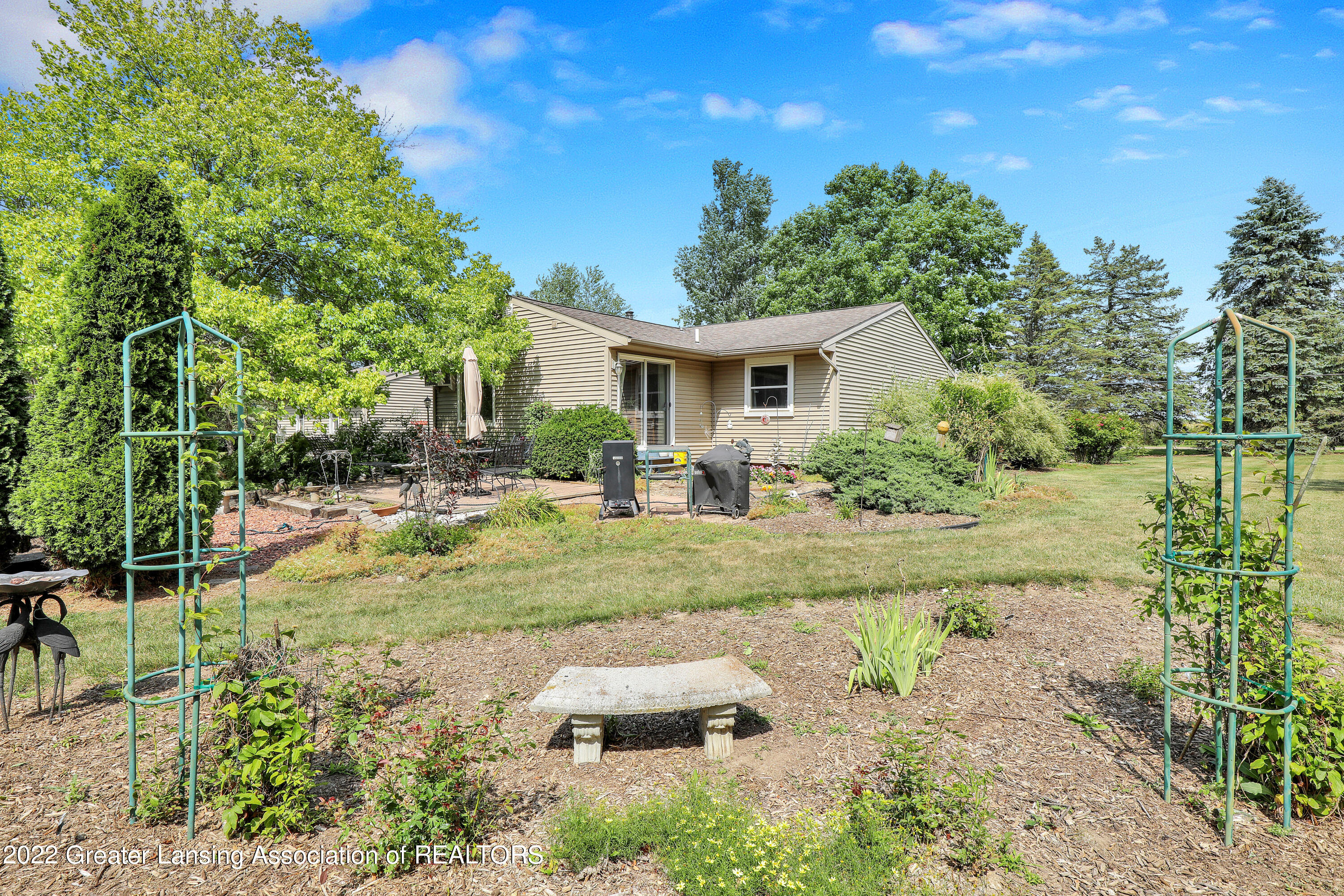 10011 Oneida Road Grand Ledge, MI 48837 - Photo 30 of 47 9I3A9482