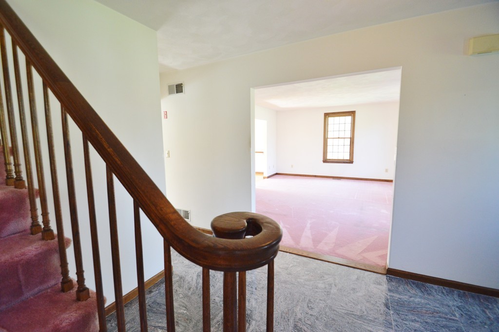 663 Concord Road Marlborough, MA 01752 - Photo 15 of 30 Gallery Image 15