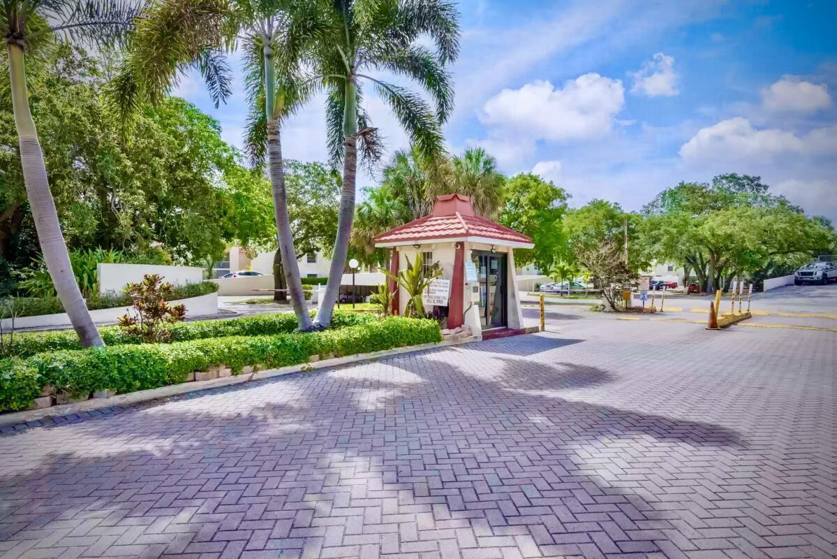 616 Northwest 13th Street, Unit 24 Boca Raton, FL 33486 - Photo 2 of 29 tempImage3DPOblpng