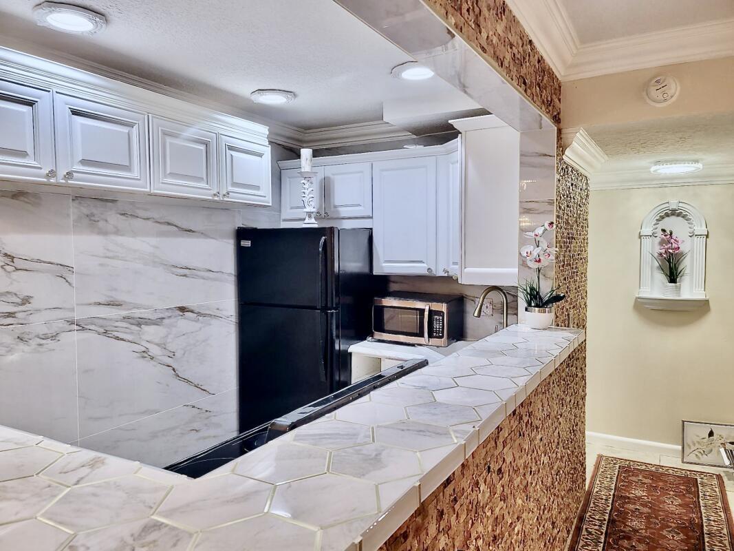 616 Northwest 13th Street, Unit 24 Boca Raton, FL 33486 - Photo 8 of 29 tempImageEmU0H1png