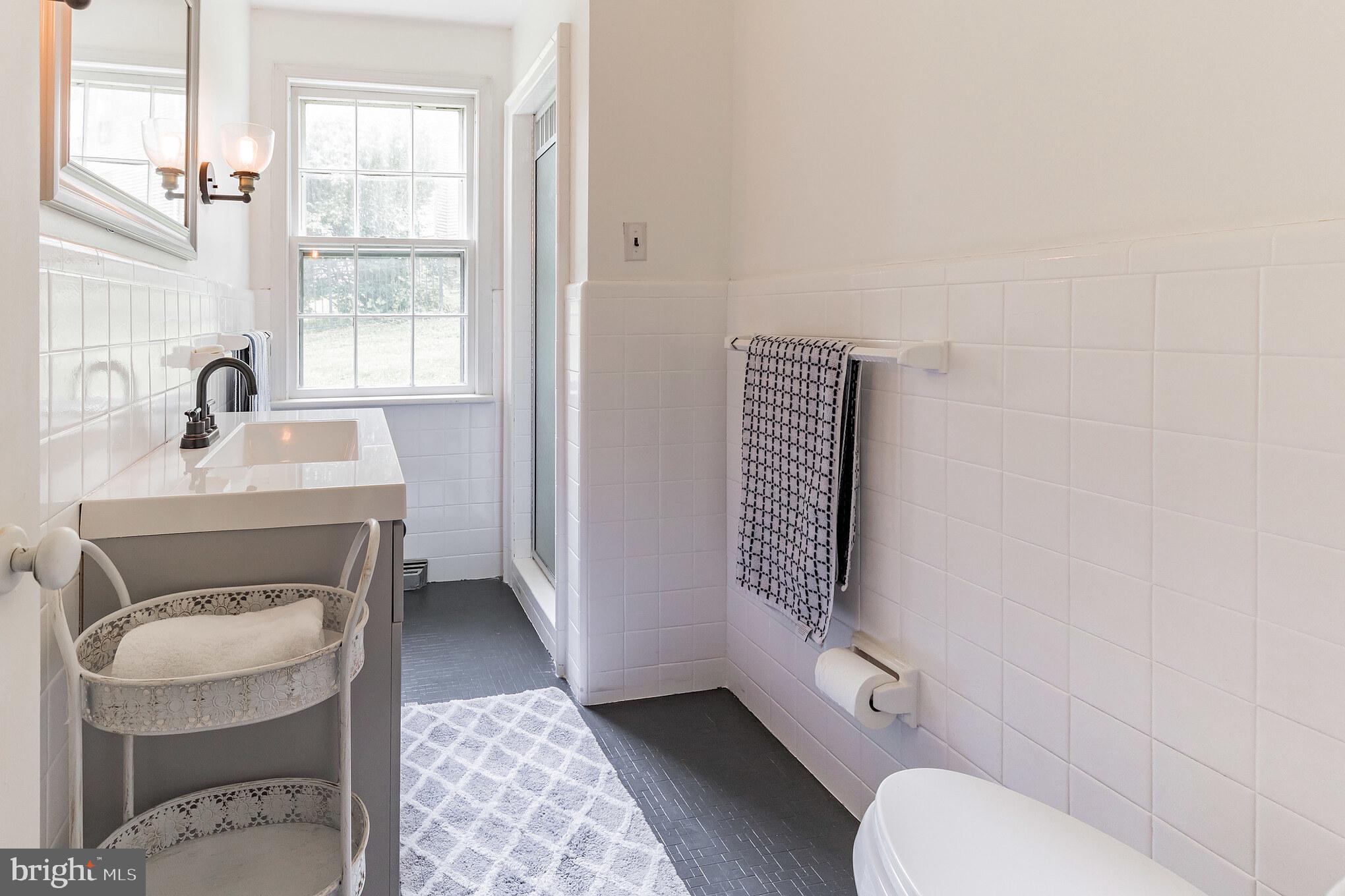 202 Liberty Road Elkins Park, PA 19027 - Photo 13 of 27 1st floor bathroom