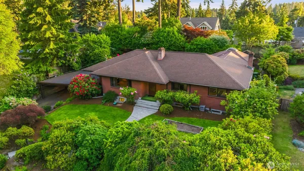 $825,000 | 802 San Juan Avenue, Fircrest, WA 98466