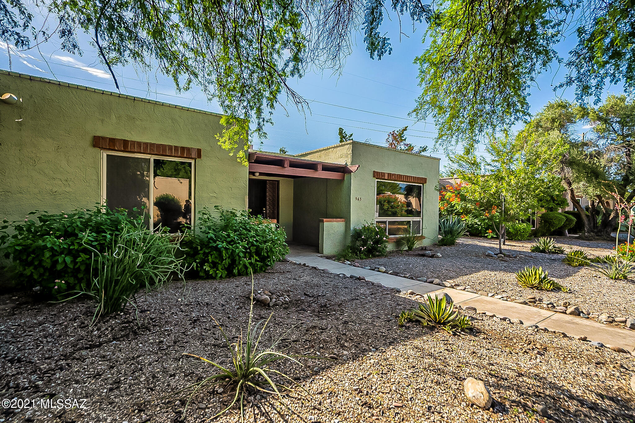 963 North Via Verano Tucson, AZ 85710 - Photo 1 of 26