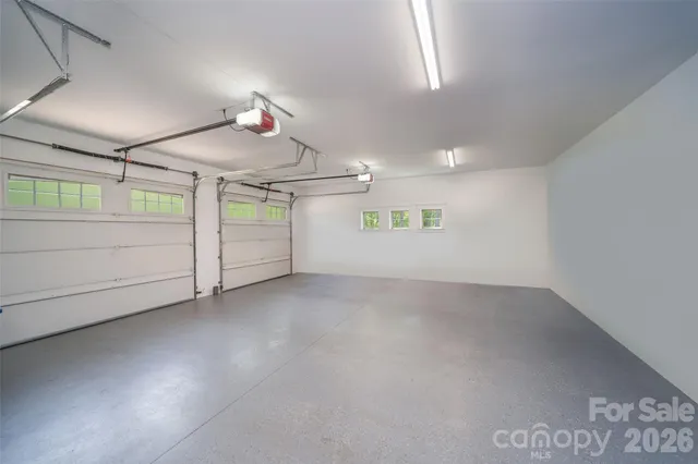 $1,600,000 | 20 Angler Trail, Asheville, NC 28803