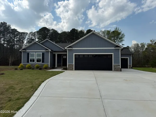 $327,500 | 241 Maxwell Farm Lane, Selma, NC 27576