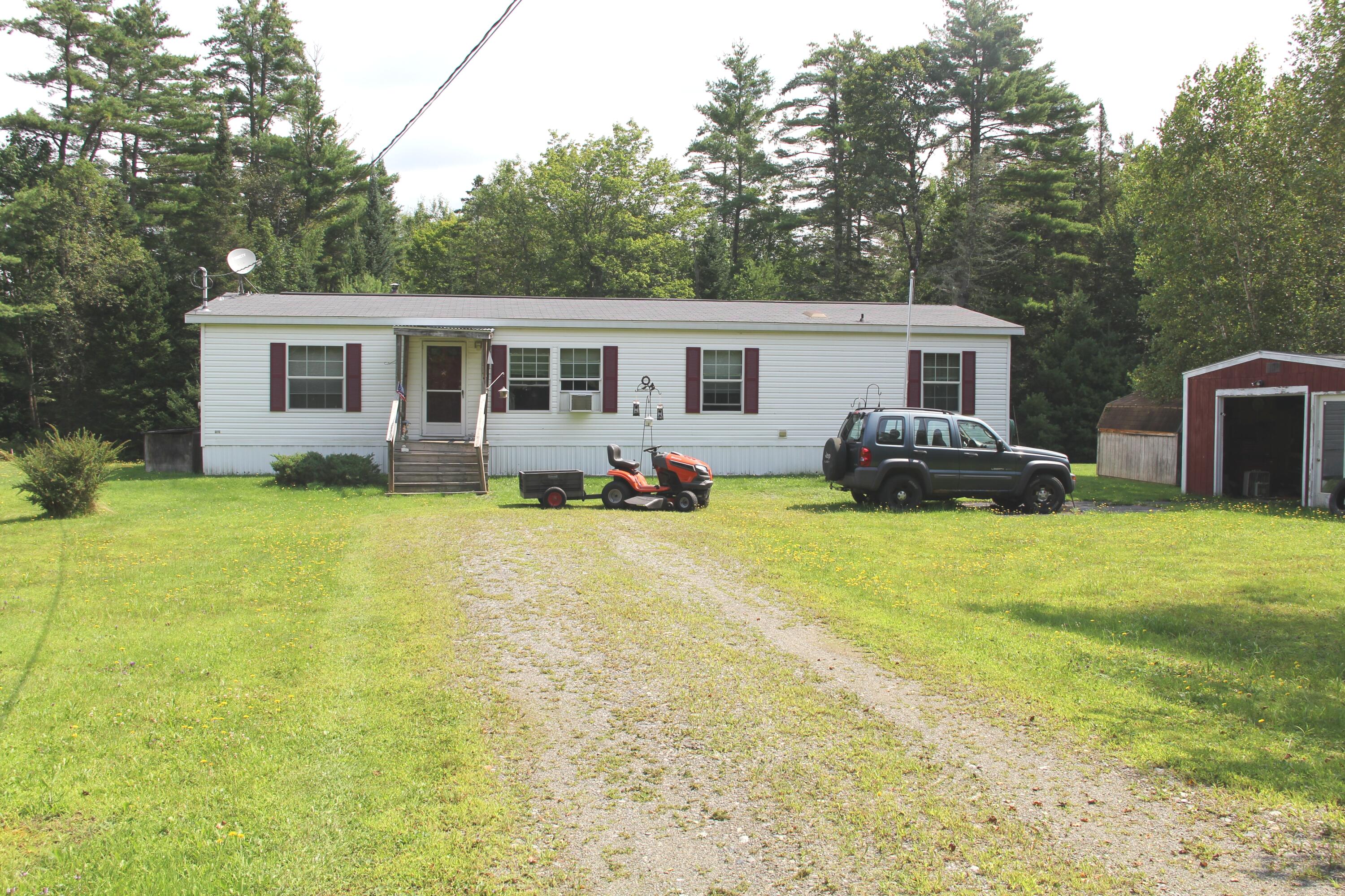 1259 East Madison Road Madison, ME 04950 - Photo 1 of 24 IMG_9410