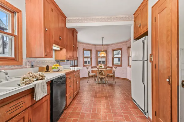 $584,900 | 8027 West Woodland Avenue, Wauwatosa, WI 53213
