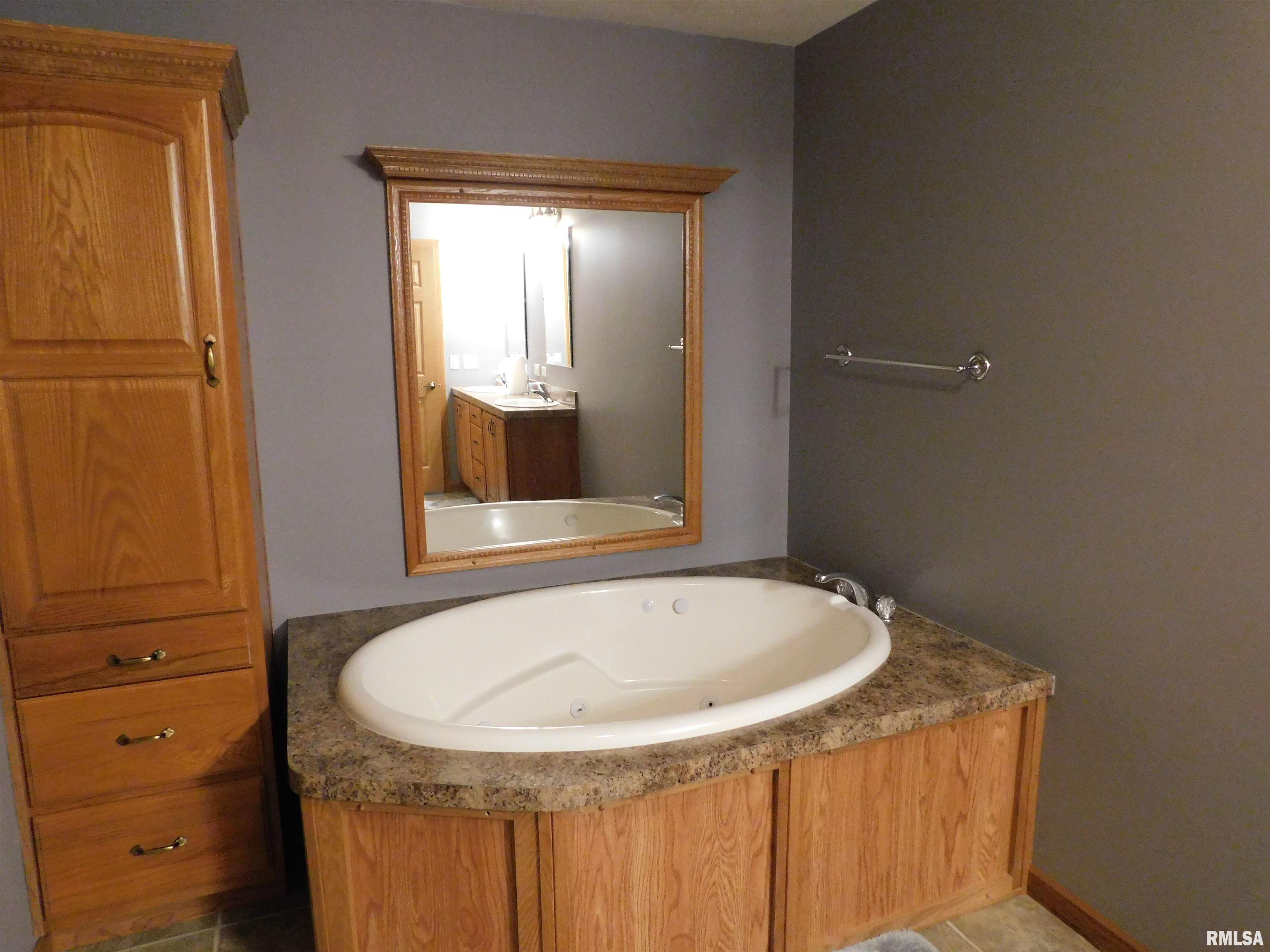 279 Deneal Road Harrisburg, IL 62946 - Photo 11 of 34
